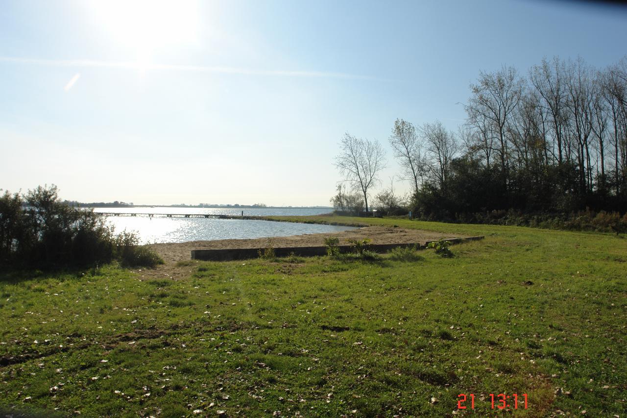 Apart Hotel Het Veerse Meer Kortgene Exterior foto